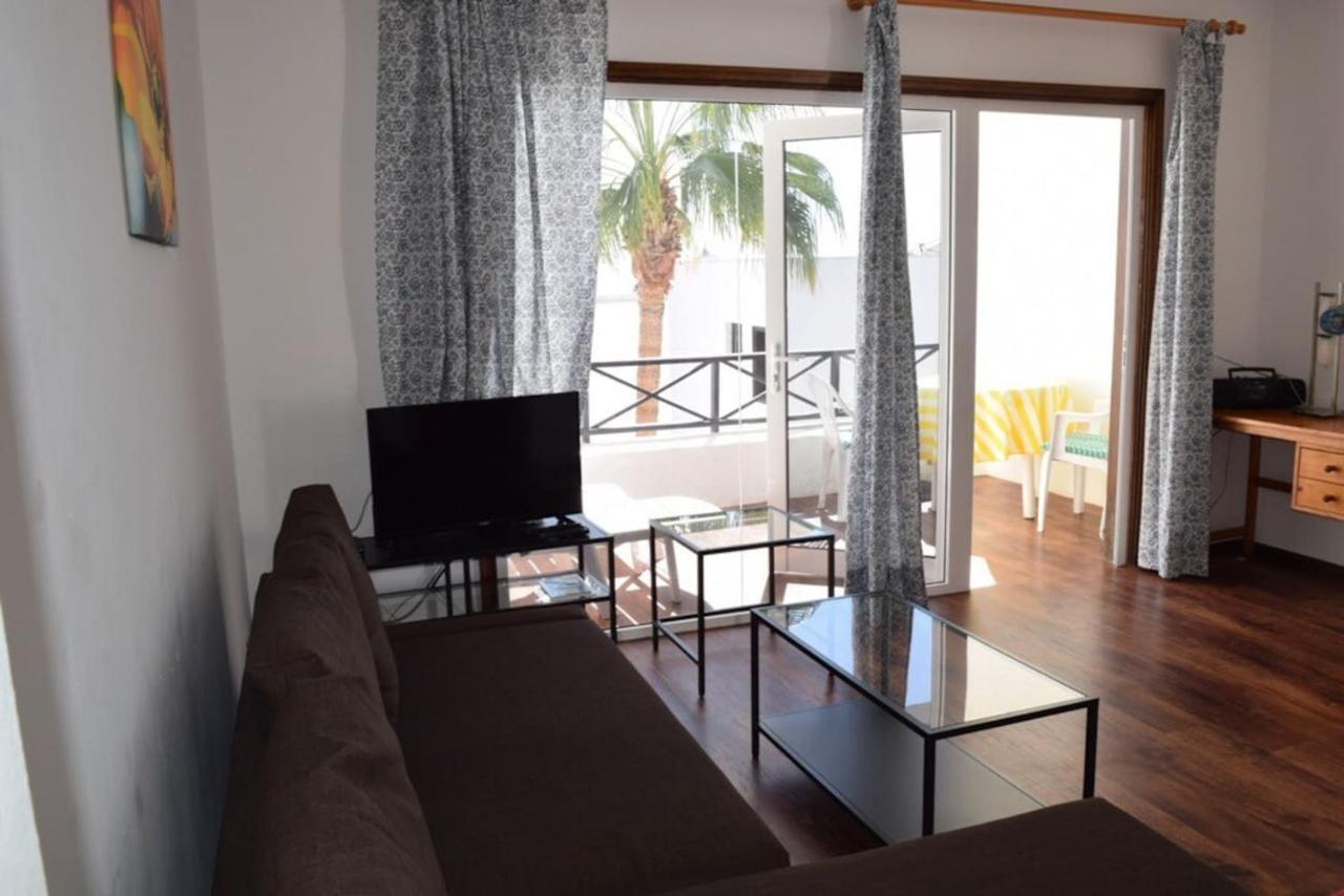 Apartamento Reni Tias Exterior photo